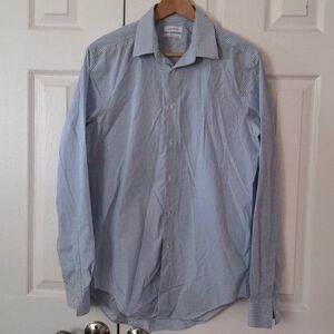 Like new Calvin Klein slim fit performance non-iron 15.5 34/35